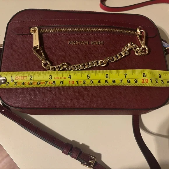 Michael Kors Jet Set Large Saffiano Leather Crossbody Bag : Dark Cranberry - Picture 5 of 6